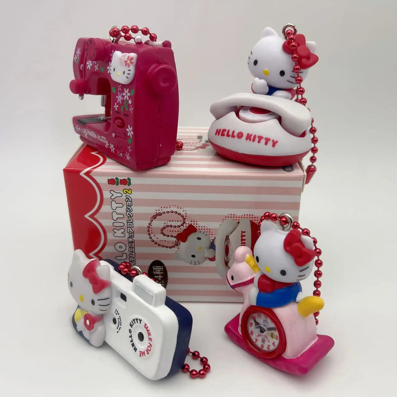 Hot Takara Tomy Second Installment Sanrio Hello Kitty'S 50th Anniversary Retro Small Items Nostalgic Pendants Camera Alarm Clock