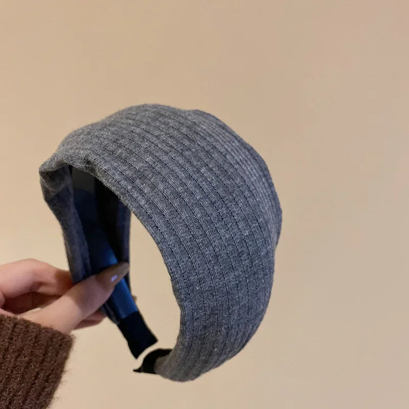 Kintting Solid Color Wide Edge Striped Nonslip Arc Acrylic Headbands for Women French Temperament Atmosphere Hair Accessories