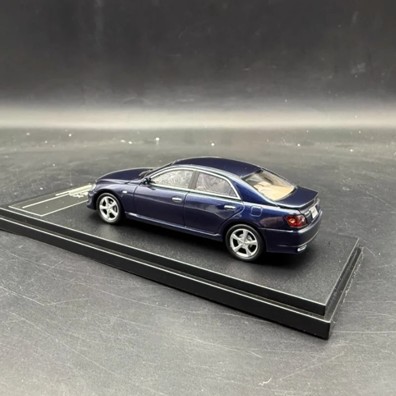 Hi-Story 1/43 Scale Reiz Mark X Resin Car Model Adult Classic Collection Souvenir Display Gift