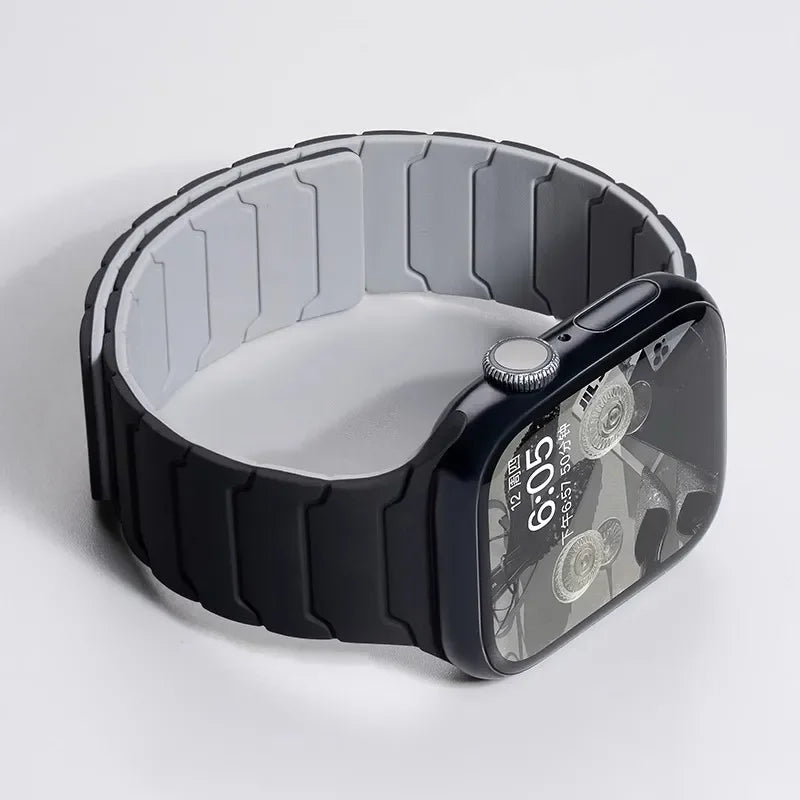 Magnetic Silicone Strap for Apple Watch Band Ultra 2 49mm 46mm 45mm Bracelet for Iwatch Series 10 9 8 7 6 SE 5 38 44mm 42mm 40mm
