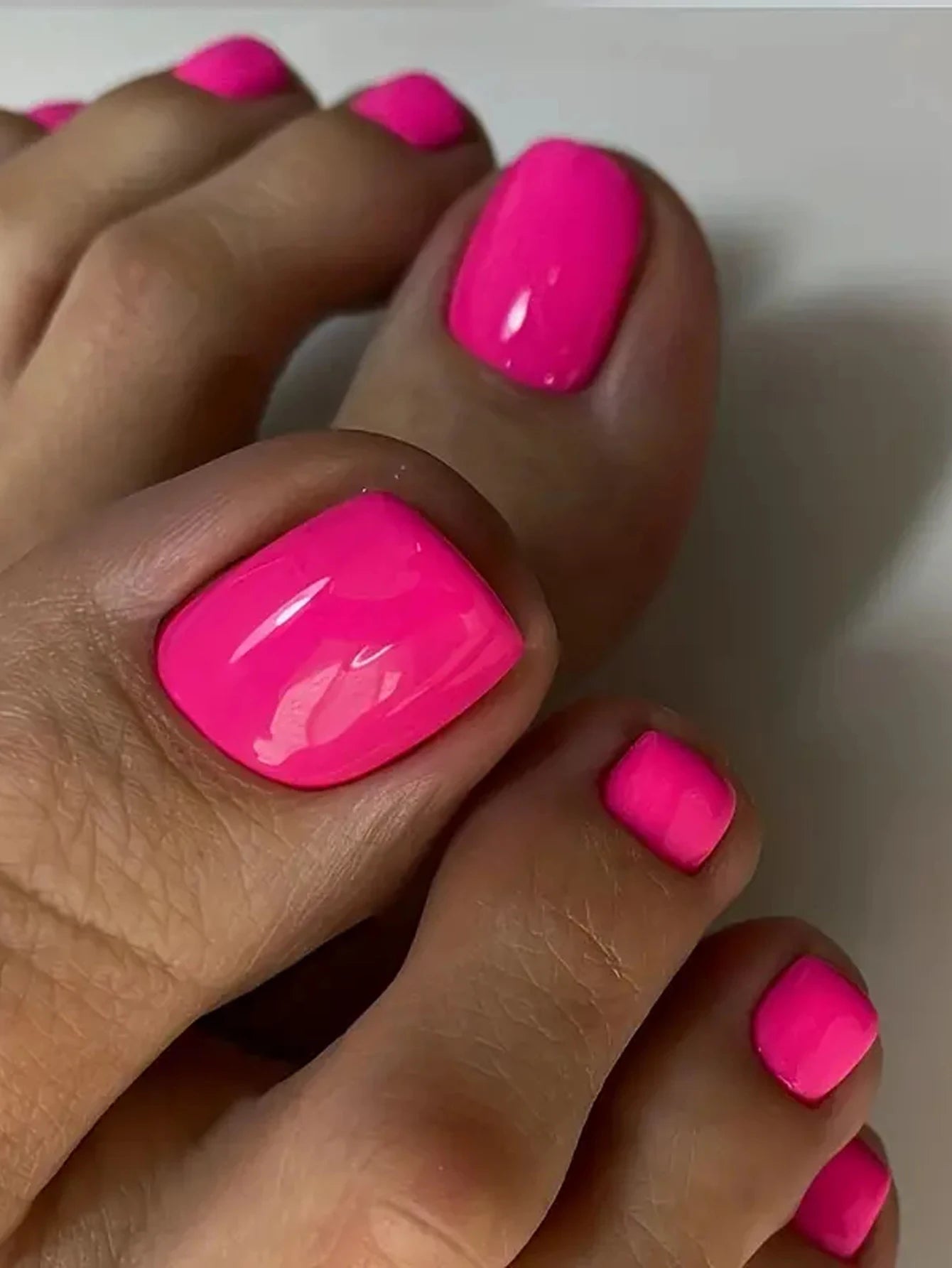 24PCS Short Square Pink Toe Nails Fake Toe Nails Press On Toe Nails French Fake Toe Nails With White Edge Nails