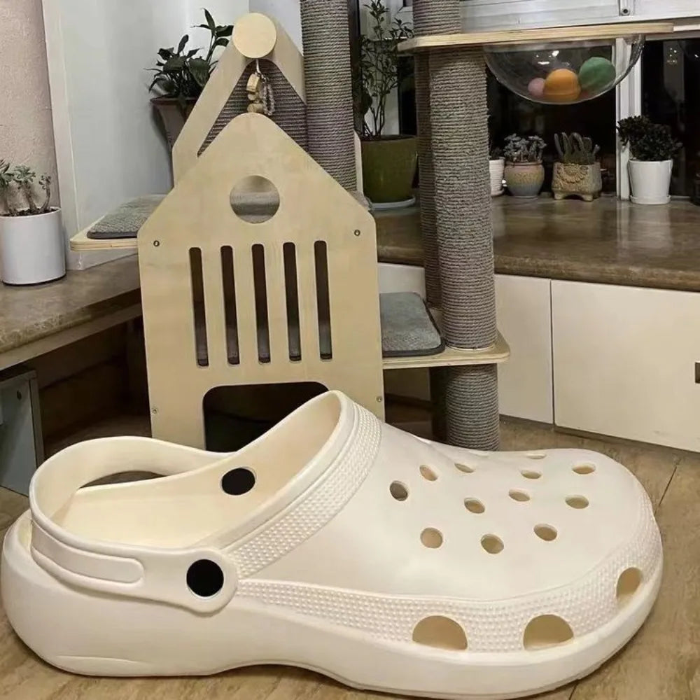 Crocs Big Cat Beds and Furniture Breathable Funny and Creative design House for Cats Comfortable Cat Products Accessories