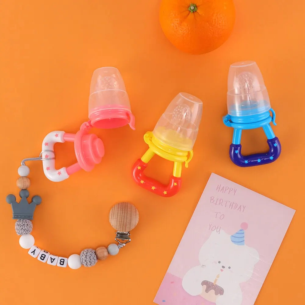 3 PCs Baby Fruit and Vegetable Teether Food Supplement Bite Le Silicone Baby Feeding Tableware