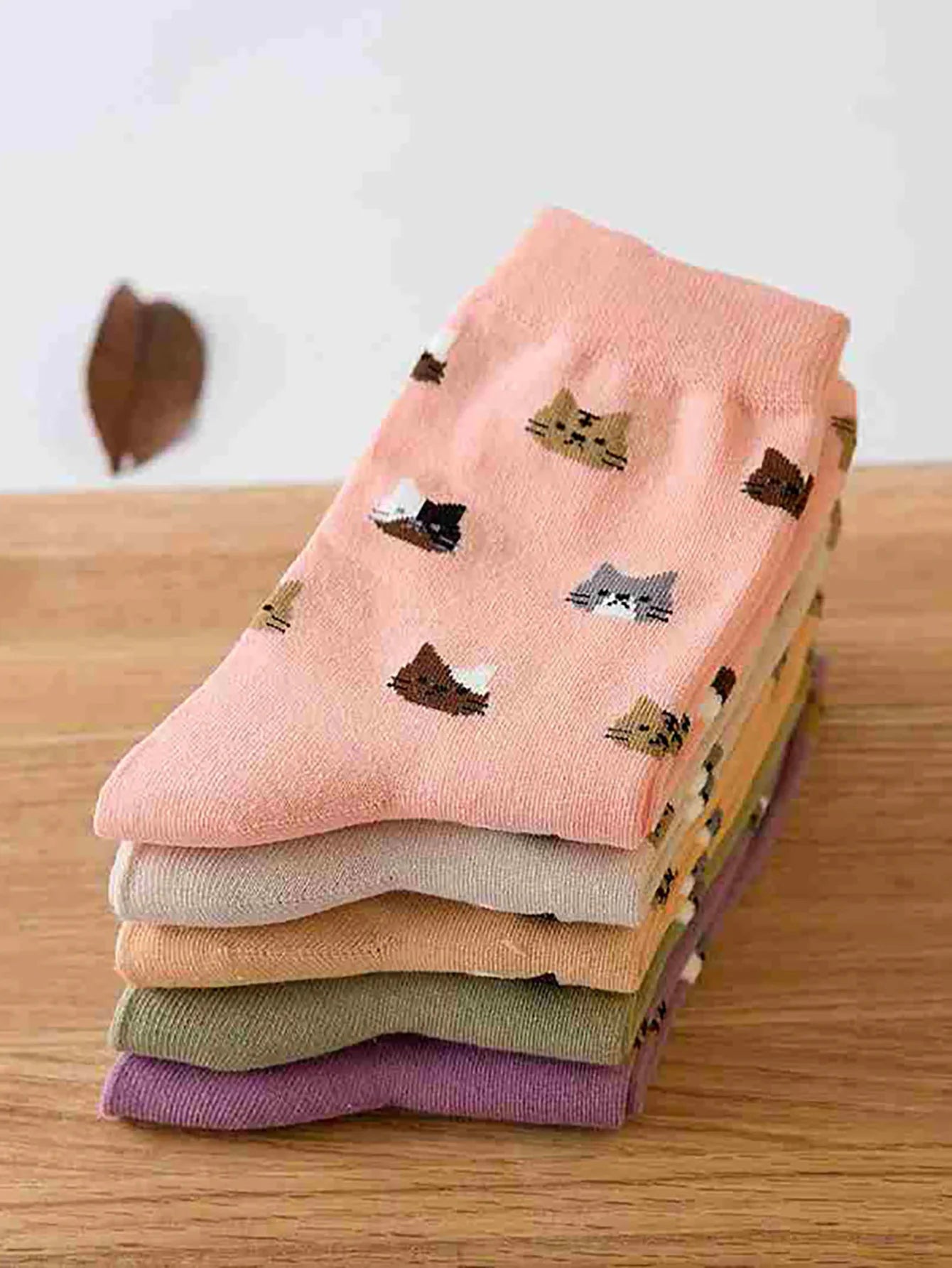 5 Pairs Cat Print Socks, Cute & Comfy All-match Mid Tube Socks, Women's Stockings & Hosiery