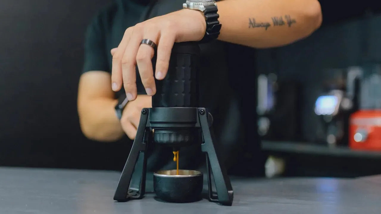 STARESSO Mirage SP300 Plus Portable Espresso Maker Manual Coffee Maker 180ml Coffee Pot Quick Brew Double Shots Creamy Espresso