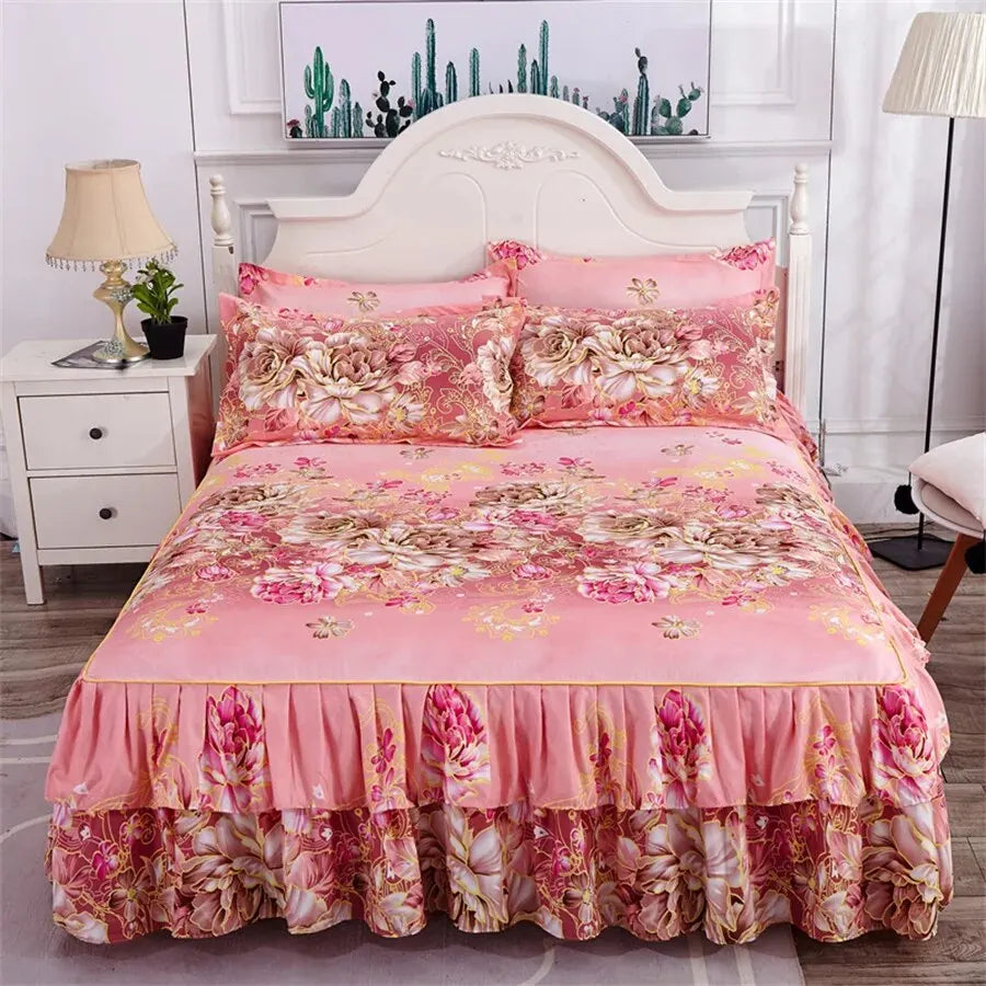 3PCS Bed Skirt Set (Bedsheet * 1 Pillowcase * 2, Coreless), Printed Bedskirt, All Season Universal Anti Slip