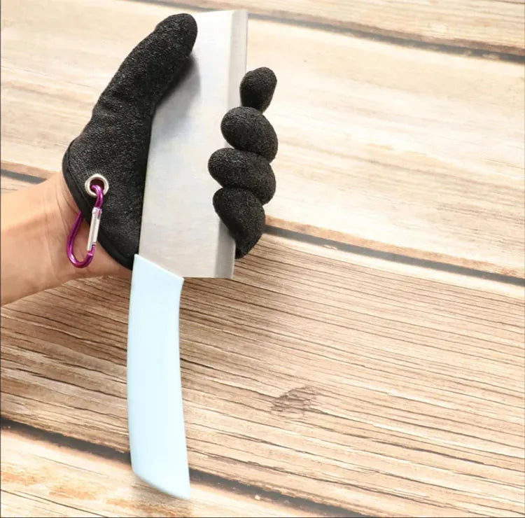 1PC Fishing Anti Slip Gloves Magnetic Buckle Pendant Hand Guard to Prevent Stabbing Fishing Protective Gear Waterproof Gloves