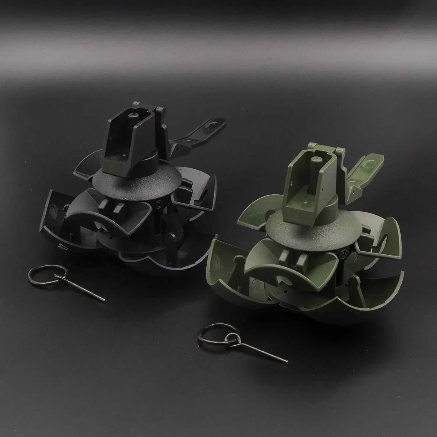 3pcs Tactical Smoke Grenade Grenade Model for CQB Airsoft Paintball Game M67 Burst Mine Water Grenade Bouncing Smoke Grenade