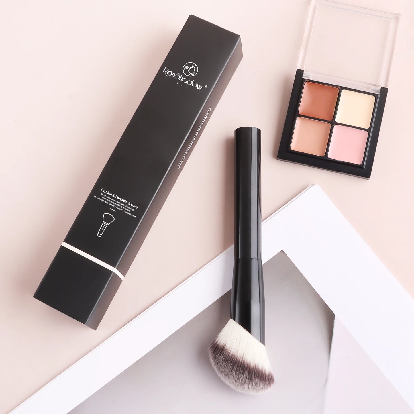 Single Makeup Brush for Flawless Application Seamless Finish Foundation Brush Soft Fiber Hair Fashionable Design