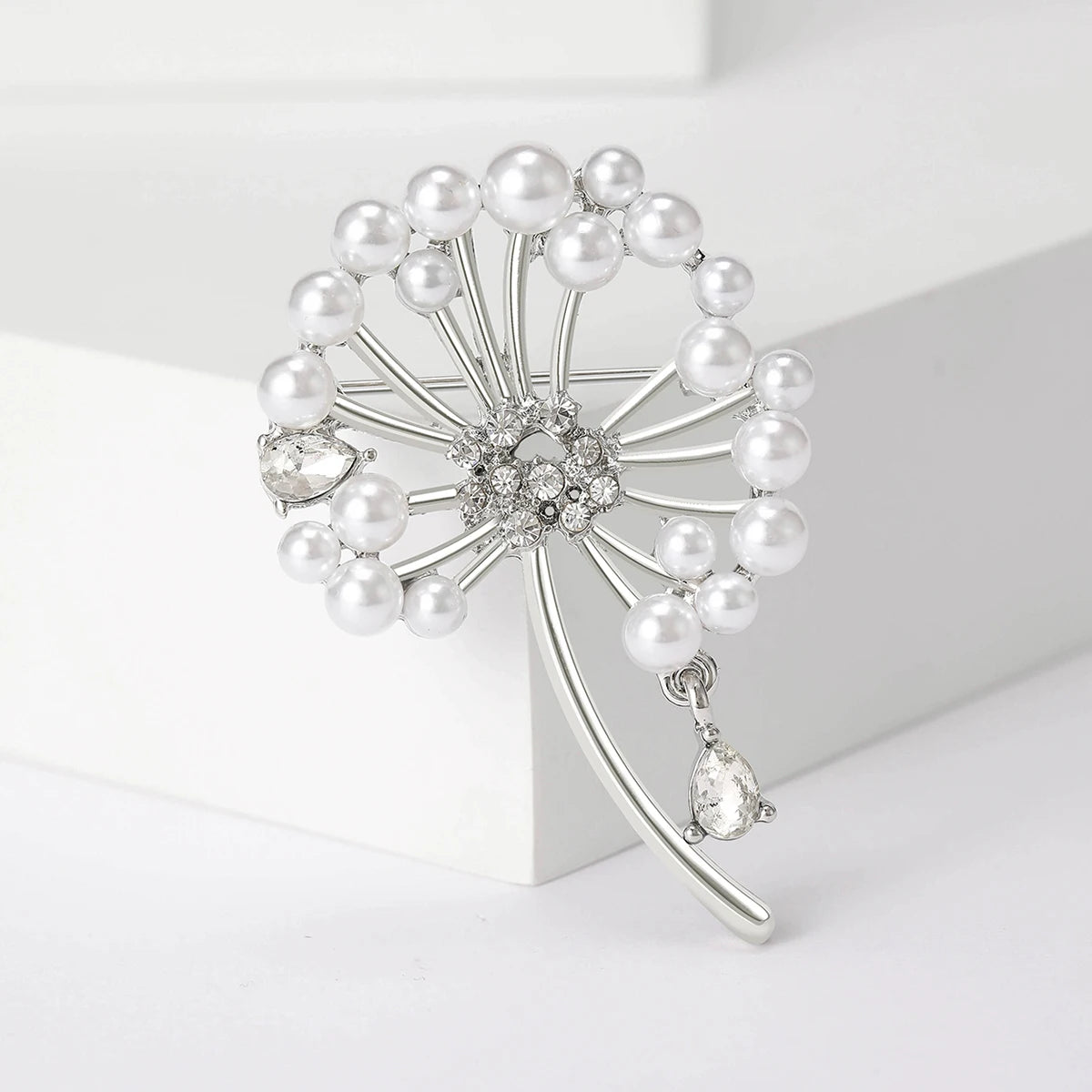 Rhinestone Dandelion Pins for Women Pearl Plant Brooches Banquet Party Backpack Gifts Jewelry Accessories
