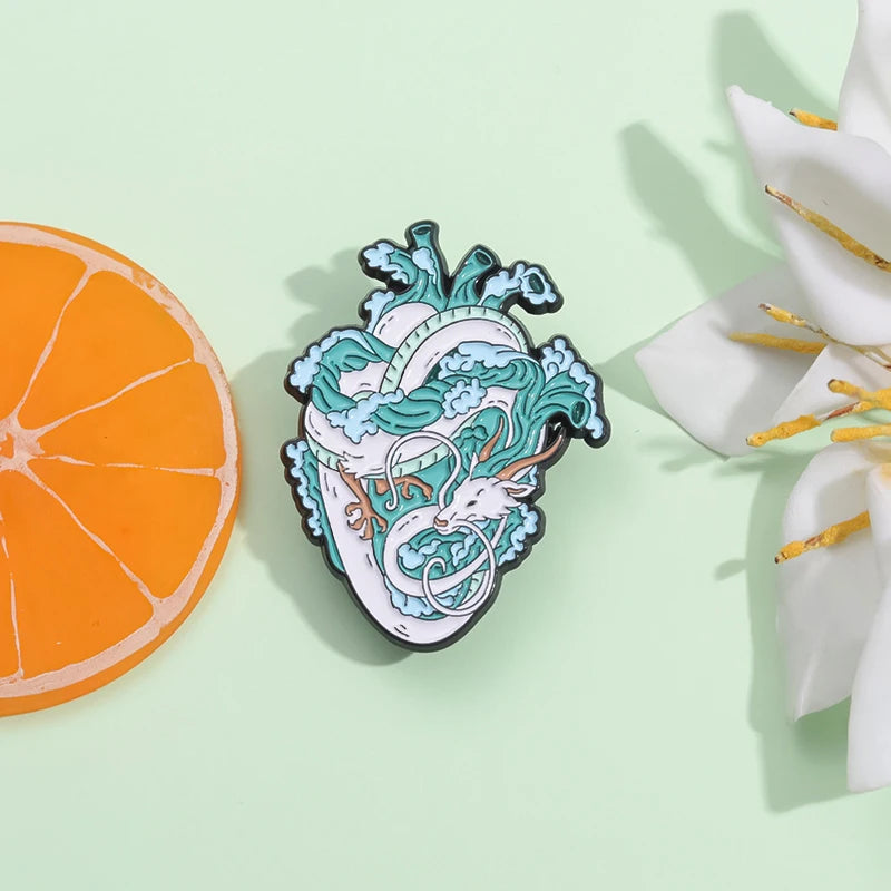 Marine Life White dragon Enamel Pins Custom Heart Organ Brooches Lapel Badges Animal Jewelry Gift for Friends