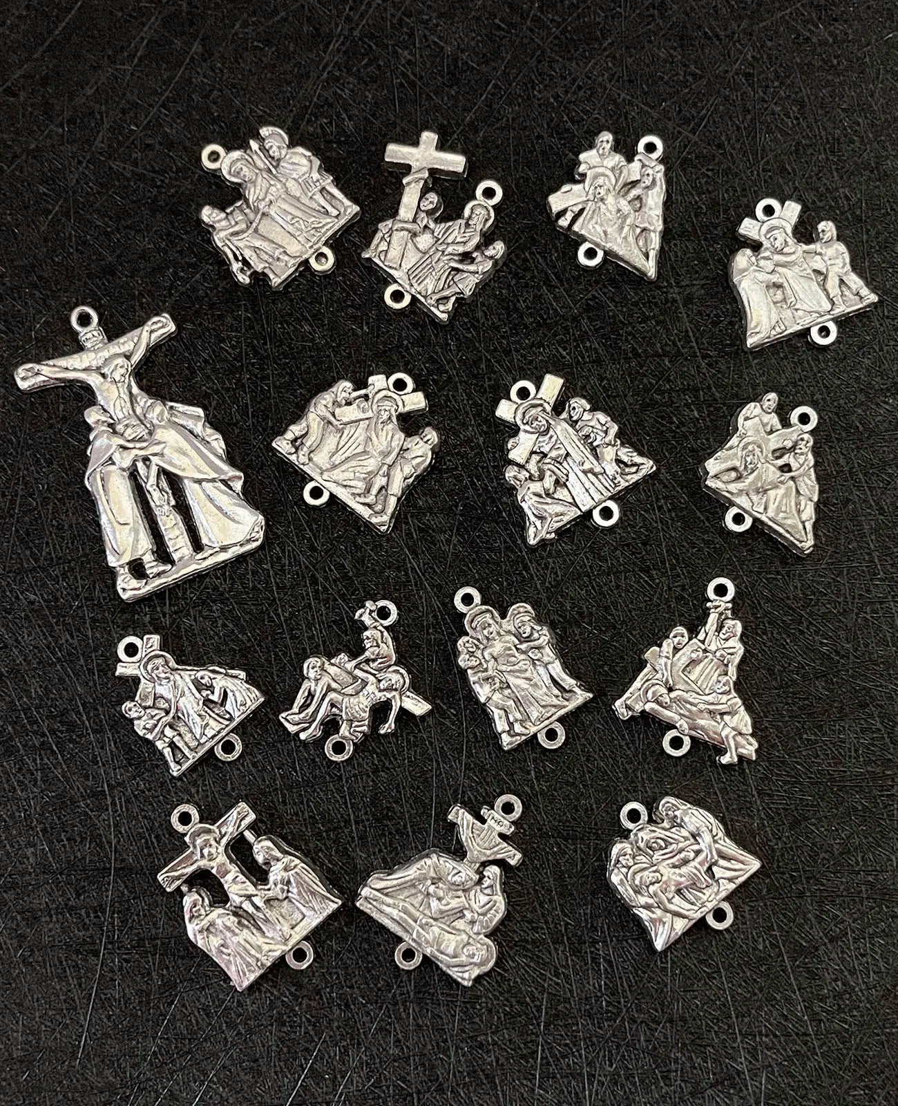 15Pcs Crucifix Jesus Cross Pendant Set Stations of the Cross Devotional Medals for Rosary Parts DIY Making Accessories