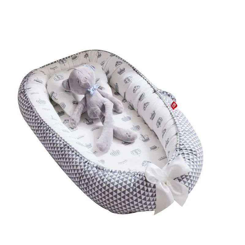 Portable Baby Bassinet Washable Removable Crib Bedside Sleeper Infant Nest Bed Co Sleeper