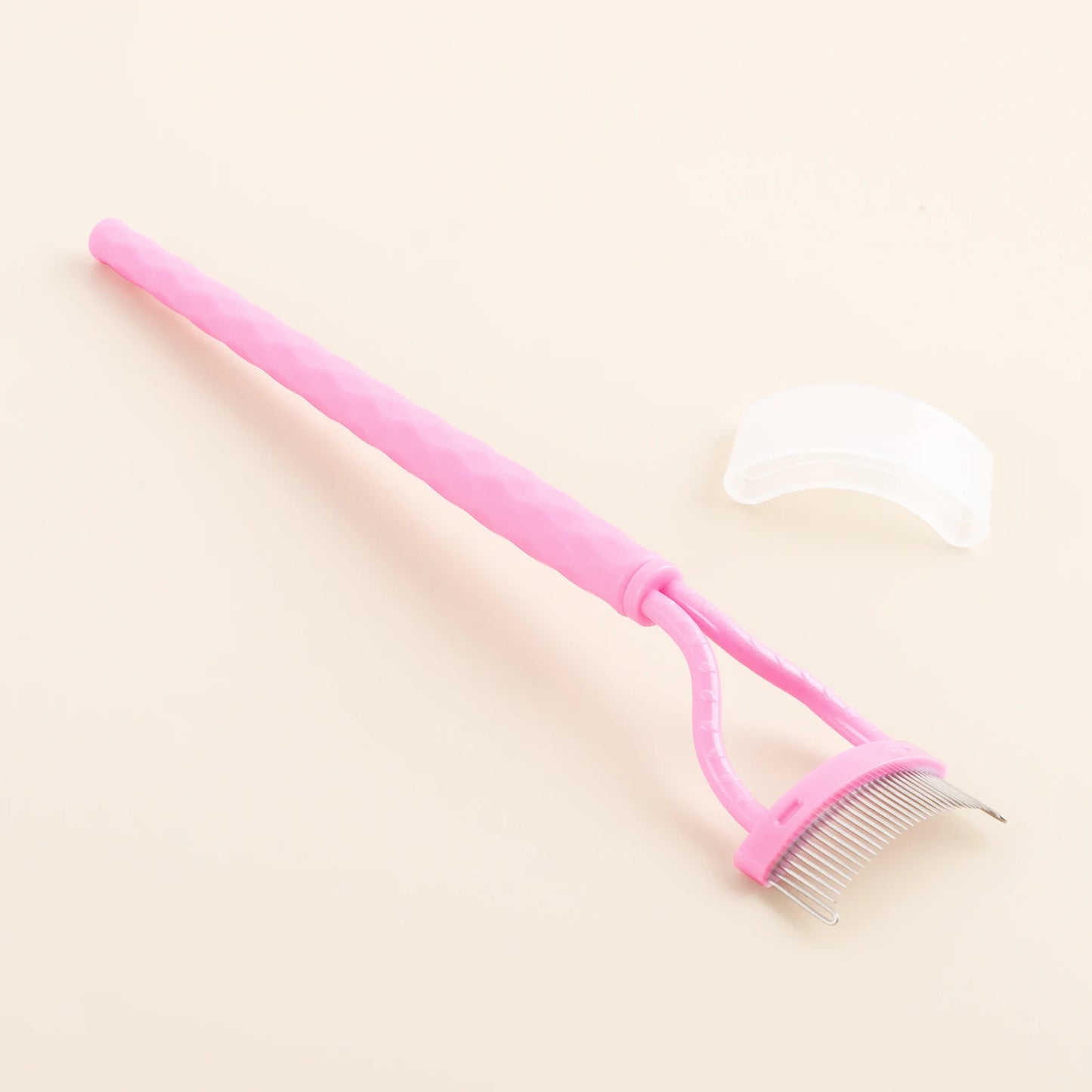 1-pack eyelash comb, eyelash separator - curved design, curling eyelashes to fit the eye shape, makeup tool with protective case