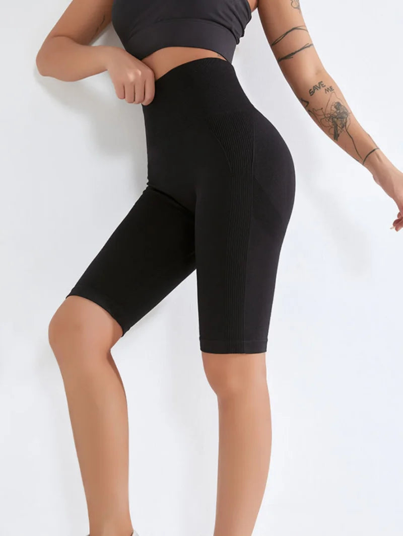 Sports quarter pants tight booty shorts Women's leggings Quick dry workout pants High waisted, hip lift outerwear everything
