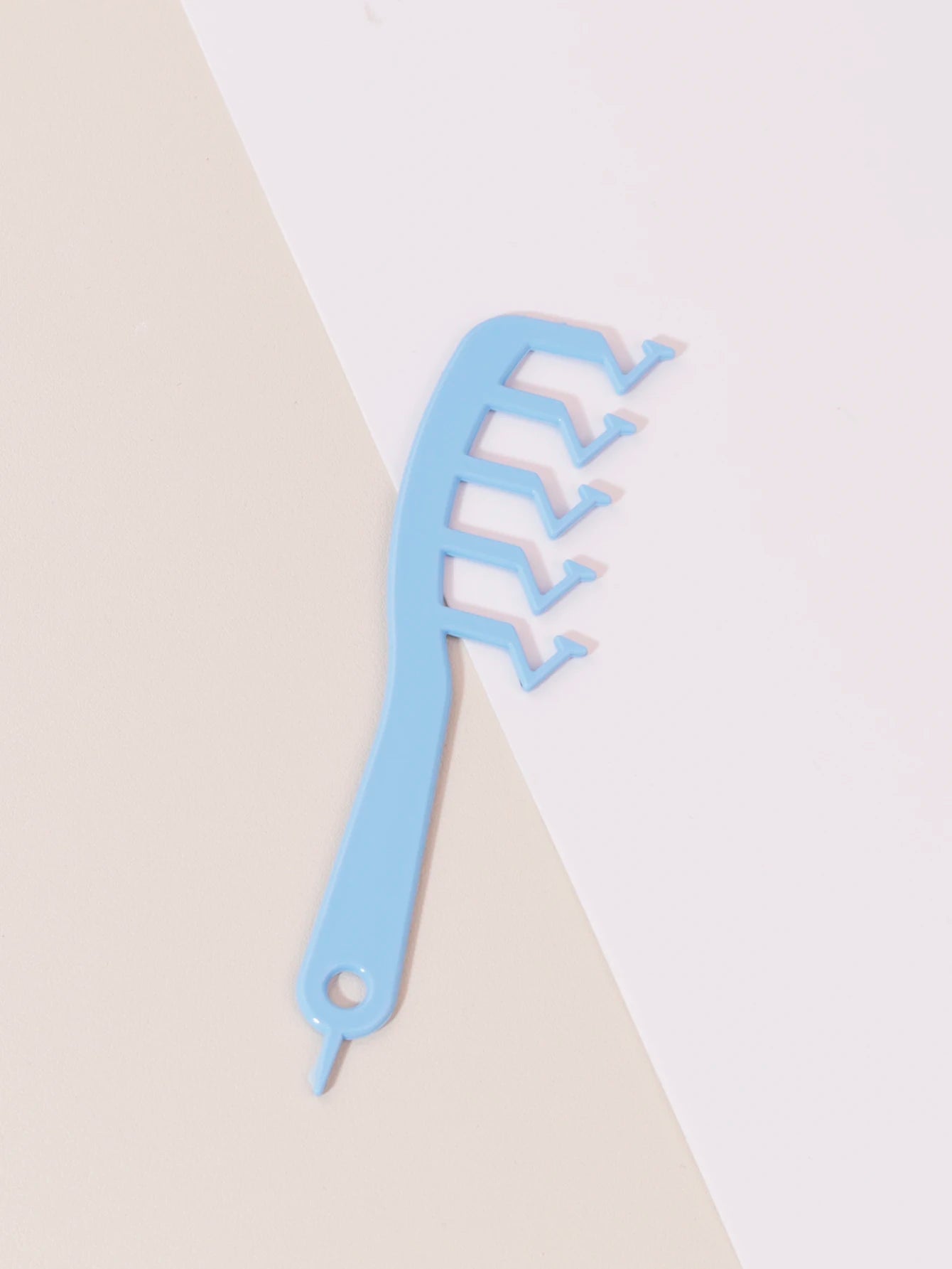 1PCS hair styling, fluffy root comb, V-shaped hair comb, curly hair line comb, hair slit covering brush hair