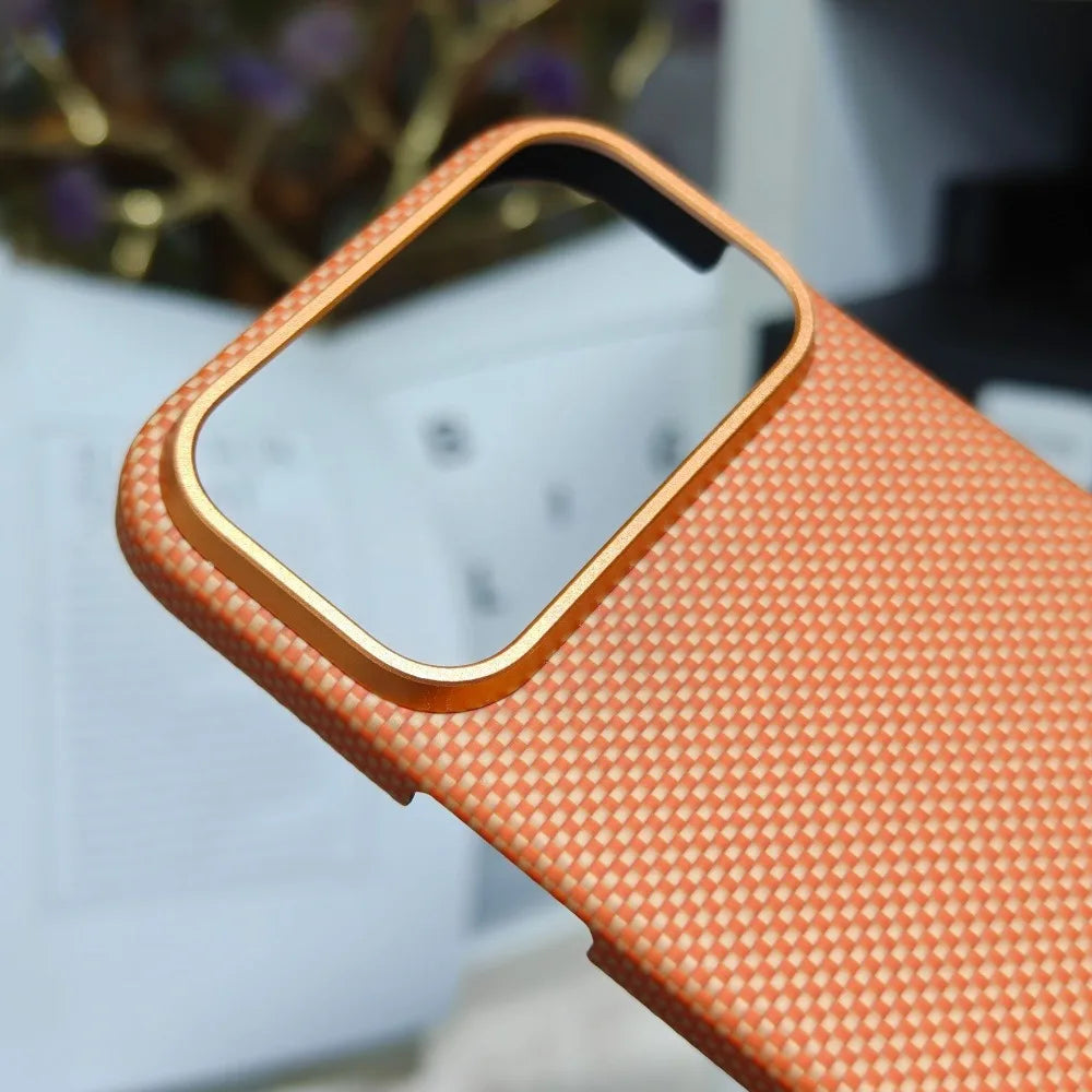 Real Aramid Carbon Fiber Ultra-Thin Phone Case For iPhone 17 Pro Max 17Pro Invisible Magnetic Charging Anti-Drop Protector Cover