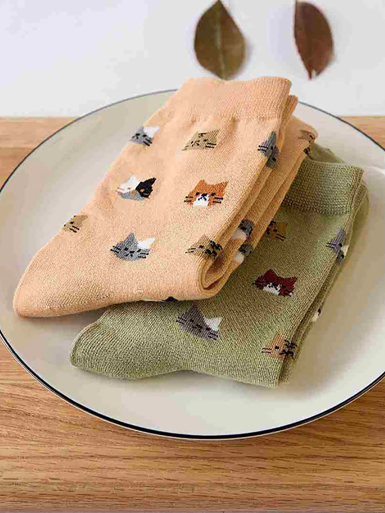 5 Pairs Cat Print Socks, Cute & Comfy All-match Mid Tube Socks, Women's Stockings & Hosiery