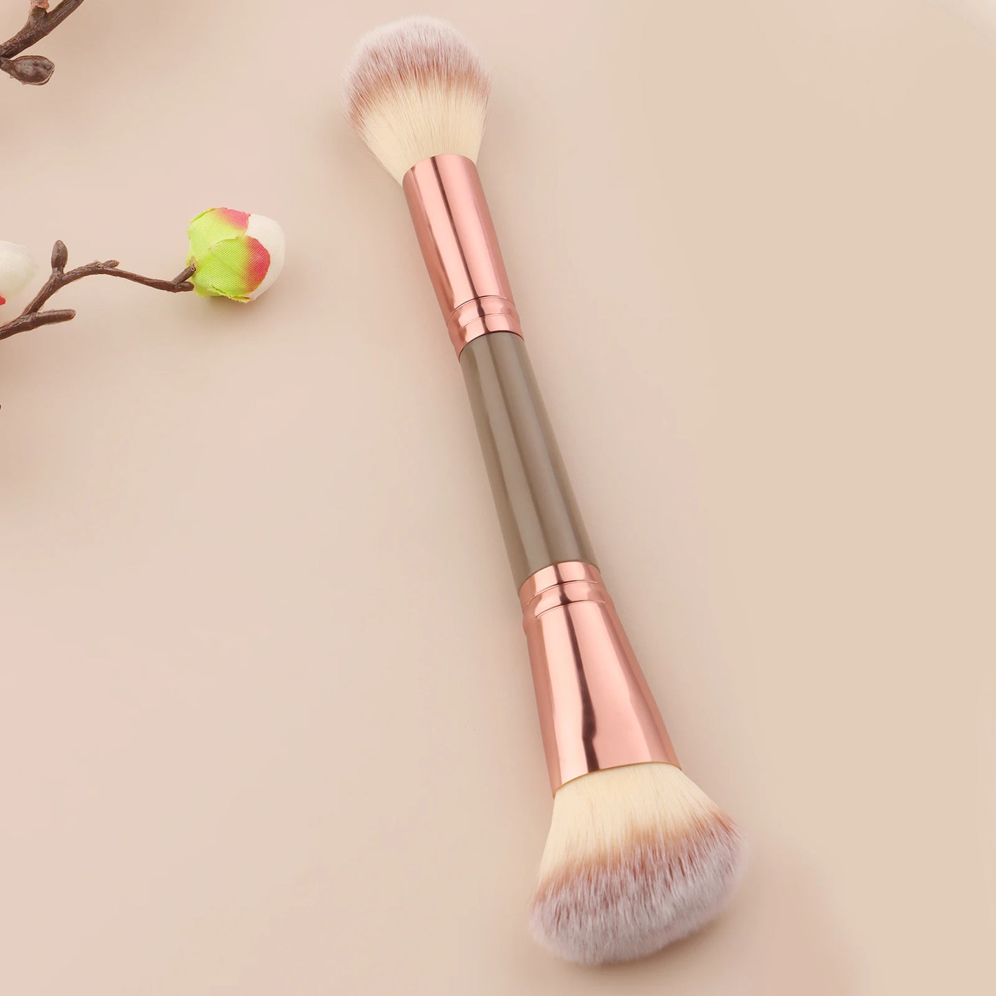 Dual Purpose Makeup Brush,1pcs Neutral Double headed Multifunctional Cosmetic Brush For Making Up Supply