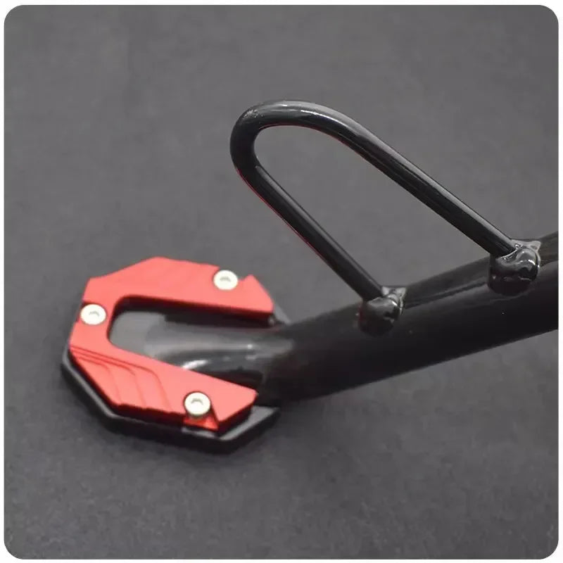 Motorcycle Kickstand Pad Anti-skid Enlarger Base Support Extension Enlarger Scooter Moped Foot Pad CNC Aluminum Alloy