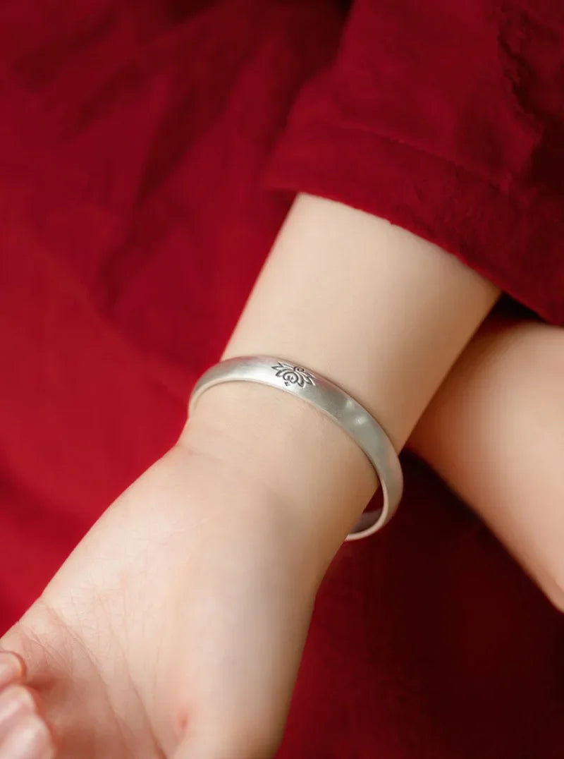925 Silver Vintage Matte Bangles Engraved Heart Sutra Lotus Flower Bracelet for Women Simple and Fresh Style Jewelry Opening
