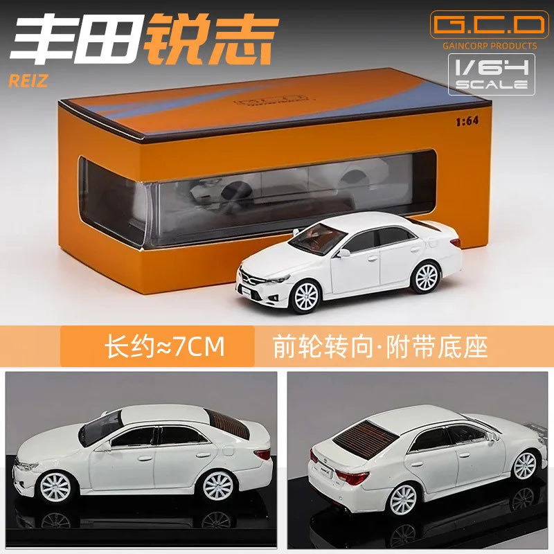 1:64 Gcd Toyota Reizhi Mark X Small Scale Static Miniature Imitation Alloy Car Model Toy Collection Display Gifts