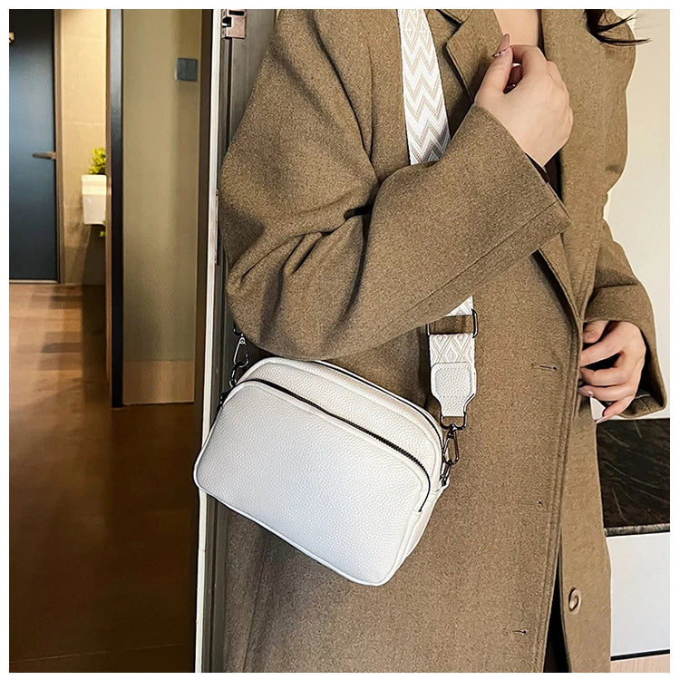 New Fashion Women's Bag Senior Simple Atmosphere Single Shoulder Crossbody Bag With Retro Small Square Bag Simple Fashion