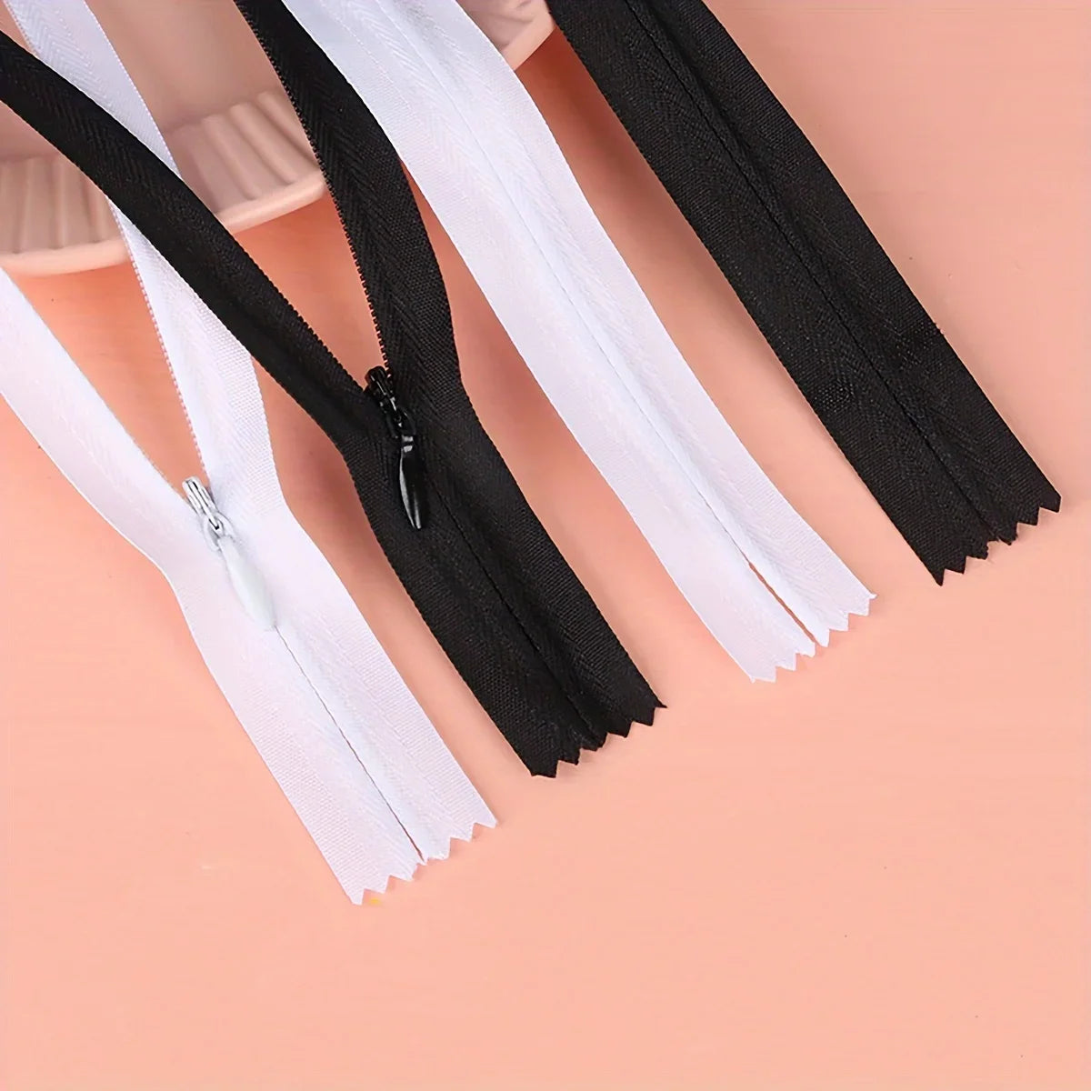 5 pcs 18cm-60cm Invisible zippers - various colors, suitable for premium hidden zipper dresses, pants, shirts, pockets, etc