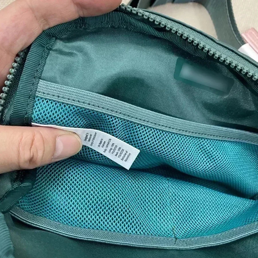 Fashion Yoga Fanny pack Metal Logo Sports waist bag Yoga Mobile Bag Portable bag Unisex Fitness Running women's gift