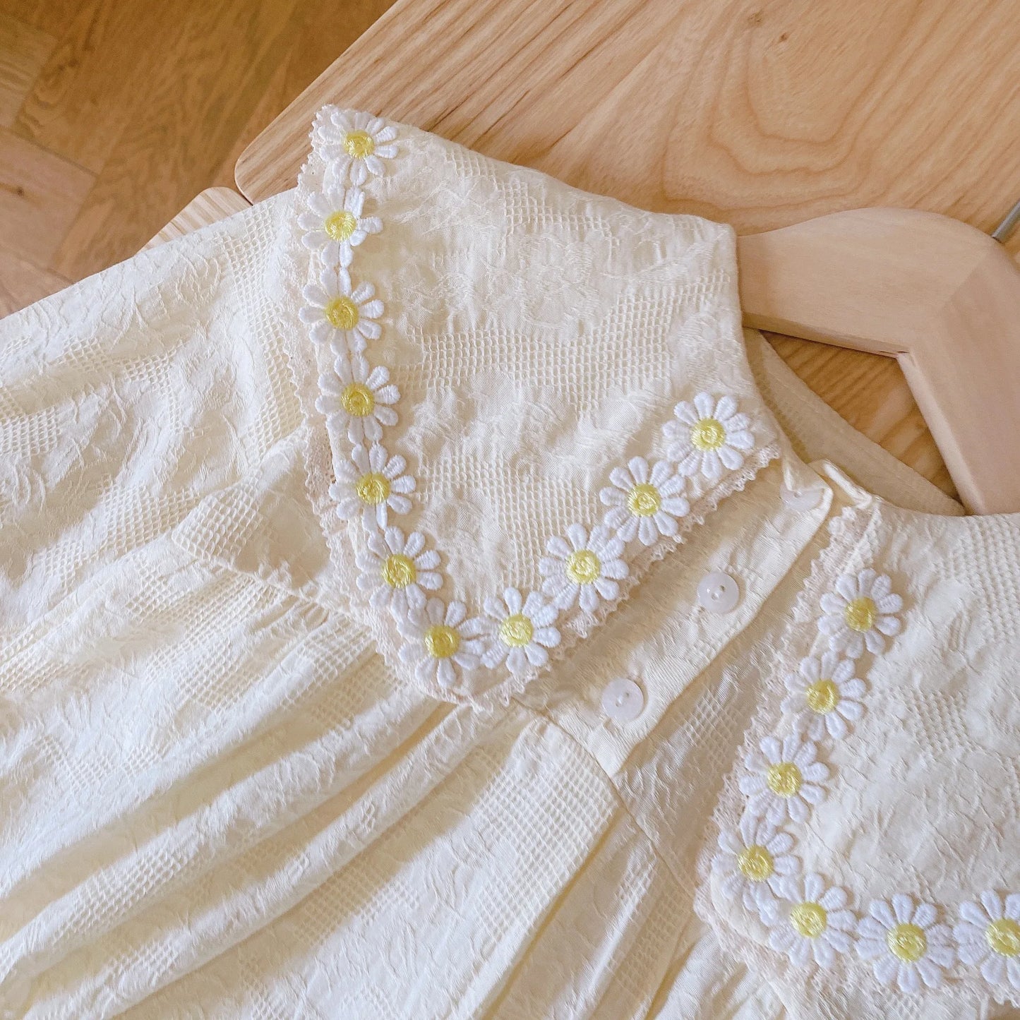 Daisy Romper with Hat for Infants 0-2 Years Old: Spring/Autumn Baby Girl Jumpsuit Newborn Clothing