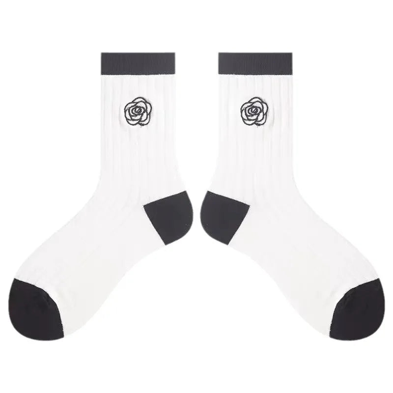 Japanese Embroidered Flowers Trendy Black Mid-tube Socks Korean Niche Retro All-match Sports Cotton Socks