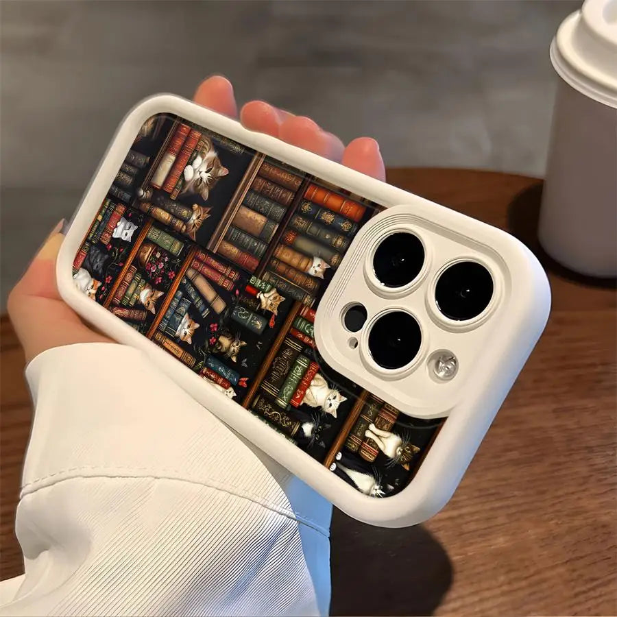 Vintage Bookshelf Kitten Phone Case for iPhone 16 15 Pro Max 13 12 11 14ProMax 16Plus 12Pro 16e Soft Cover