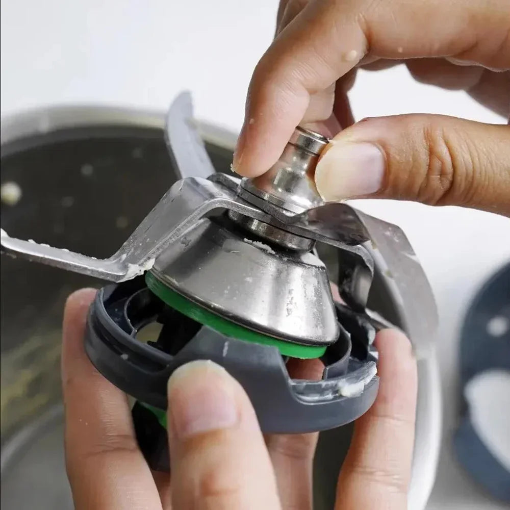 Knife Dirt Pastry Dough Remnants Protection Suitable for The Thermomix TM6 TM5 Mixer Blade Protective Cover Blenders Accessories