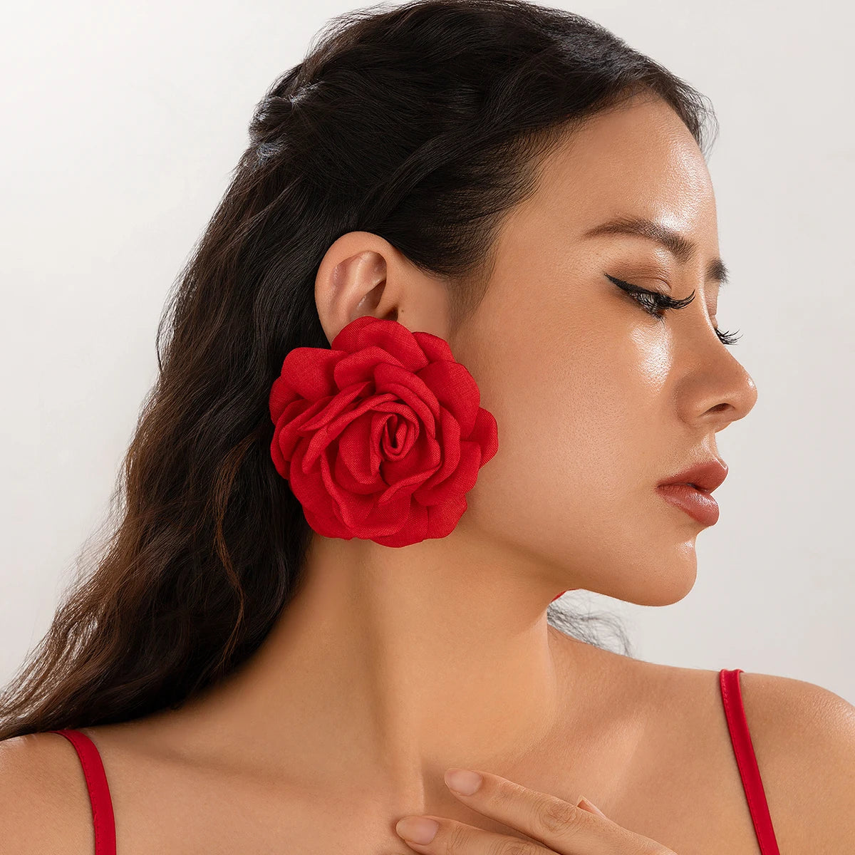 Salircon Exaggerated Large Rose Flower Earrings For Women 2024 Statement Pierced Stud Earrings Ladies Party Dinner Jewelry