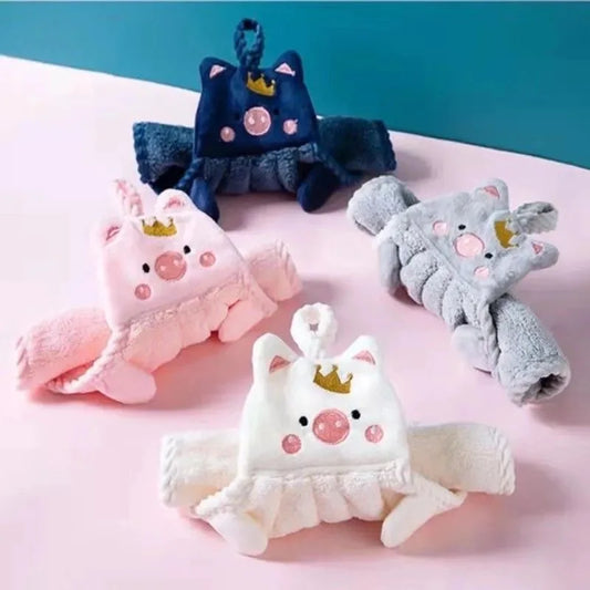 Soft Coral Velvet Hanging Towel with Adorable Piggy Embroidery for Bathroom Kitchen Dishwashing Handkerchief Cloth