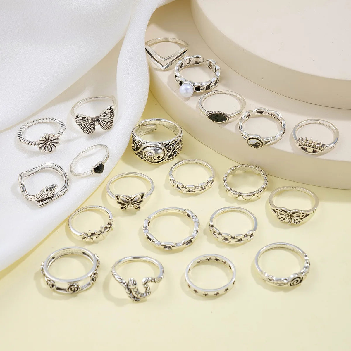 21pcs/set Punk Gothic Butterfly Snake Heart Rings Set for Women Men Vintage Simple Metal Geometric Finger Rings Party Jewelry