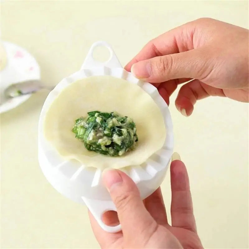 Kitchen Dumpling Maker Wrapper Presser Manual Dumpling Skin Mold Machine Ravioli Maker Press Pastry Maker Kitchen Gadgets