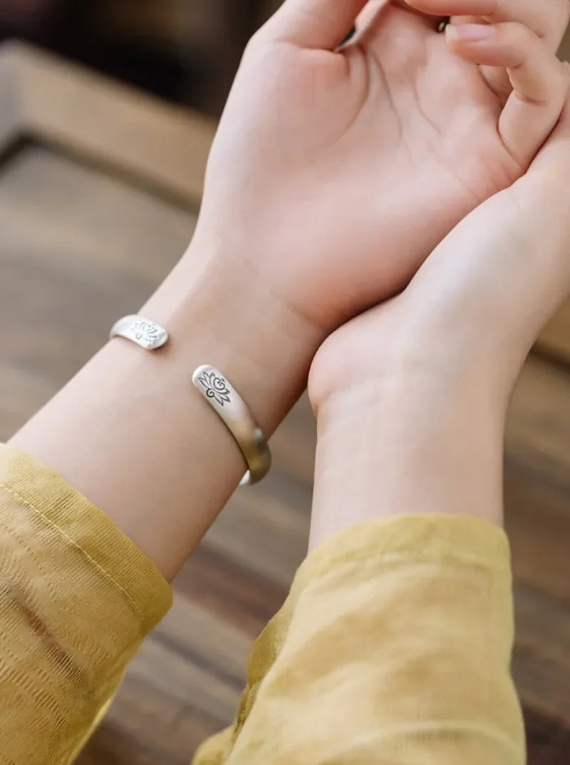925 Silver Vintage Matte Bangles Engraved Heart Sutra Lotus Flower Bracelet for Women Simple and Fresh Style Jewelry Opening