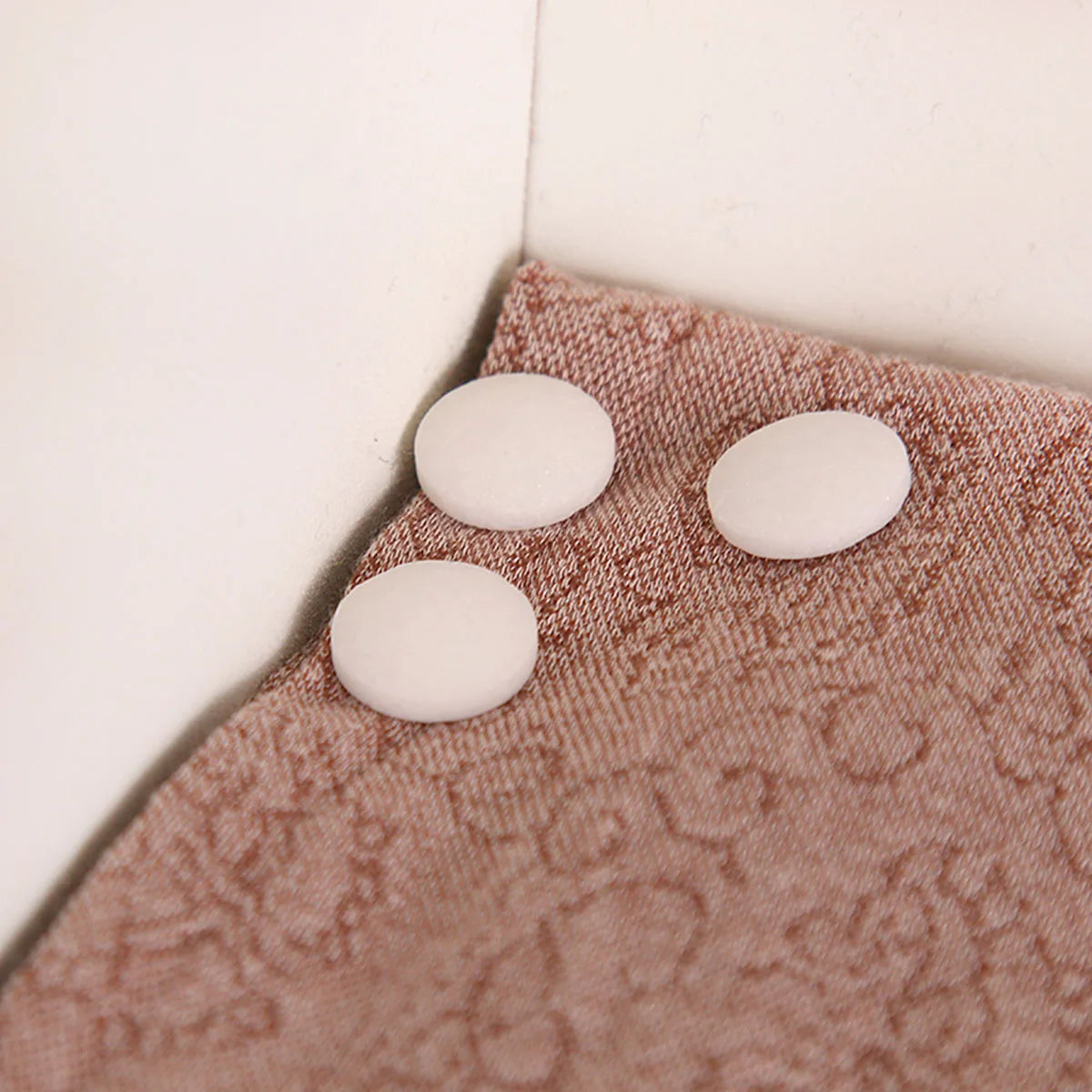 Natural Camphor Ball Wardrobe Shoe Odor Removal Insect-resistant Moth-proof Wardrobe Mildew Mothproof Dropship Pills Mothbal