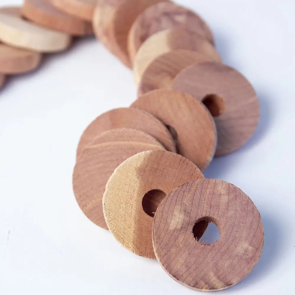 10Pcs/Set Cedar Block Deterrent  Fresh Odour  Insect Wardrobe Health Natural Clothes Camphor Insect Repellent Moth  Moth Balls s