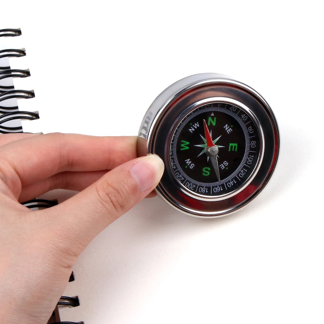 MOTARRO 1Pcs Portable Compass Aluminum Lightweight New Outdoor Camping Hiking Portable Pocket Compass