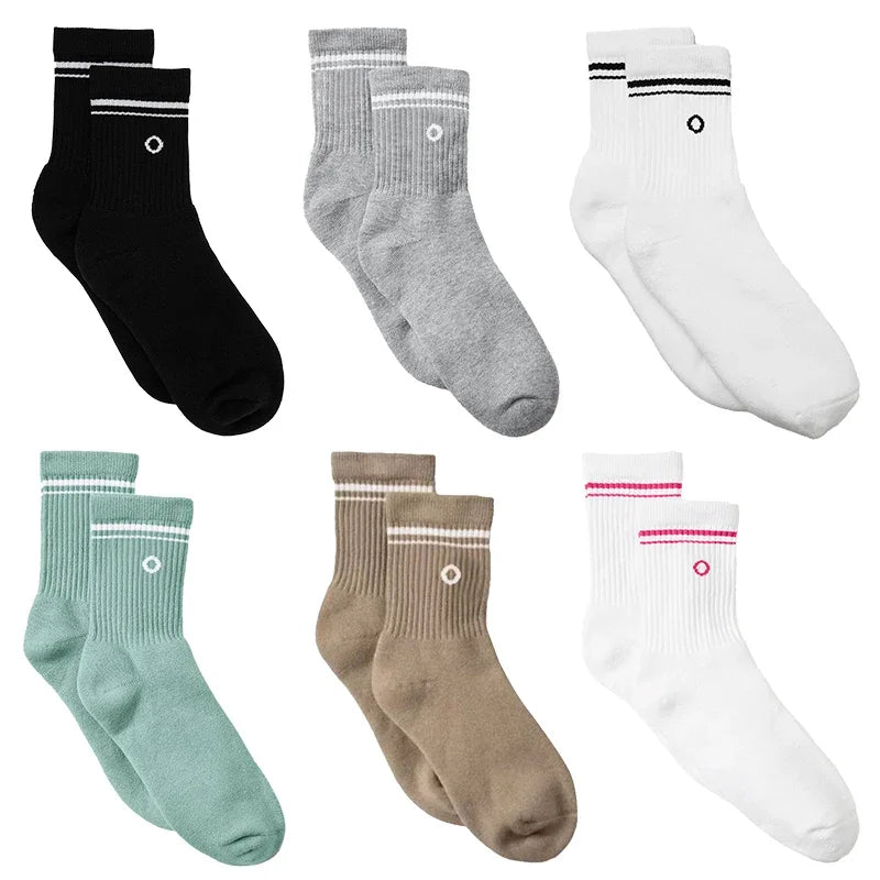 Cotton Female Yoga Sports Sock, Medium Long Socks, Pilates Fitness Sports Four Seasons High Quality Women's Yoga Sock