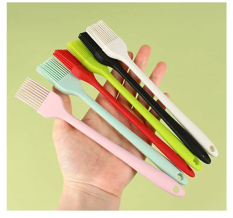 In Stock Silicone Integrated Small Size Oil Brush Barbecue Brush Household Lint-Free Baking Brush Pancake Oil Brush