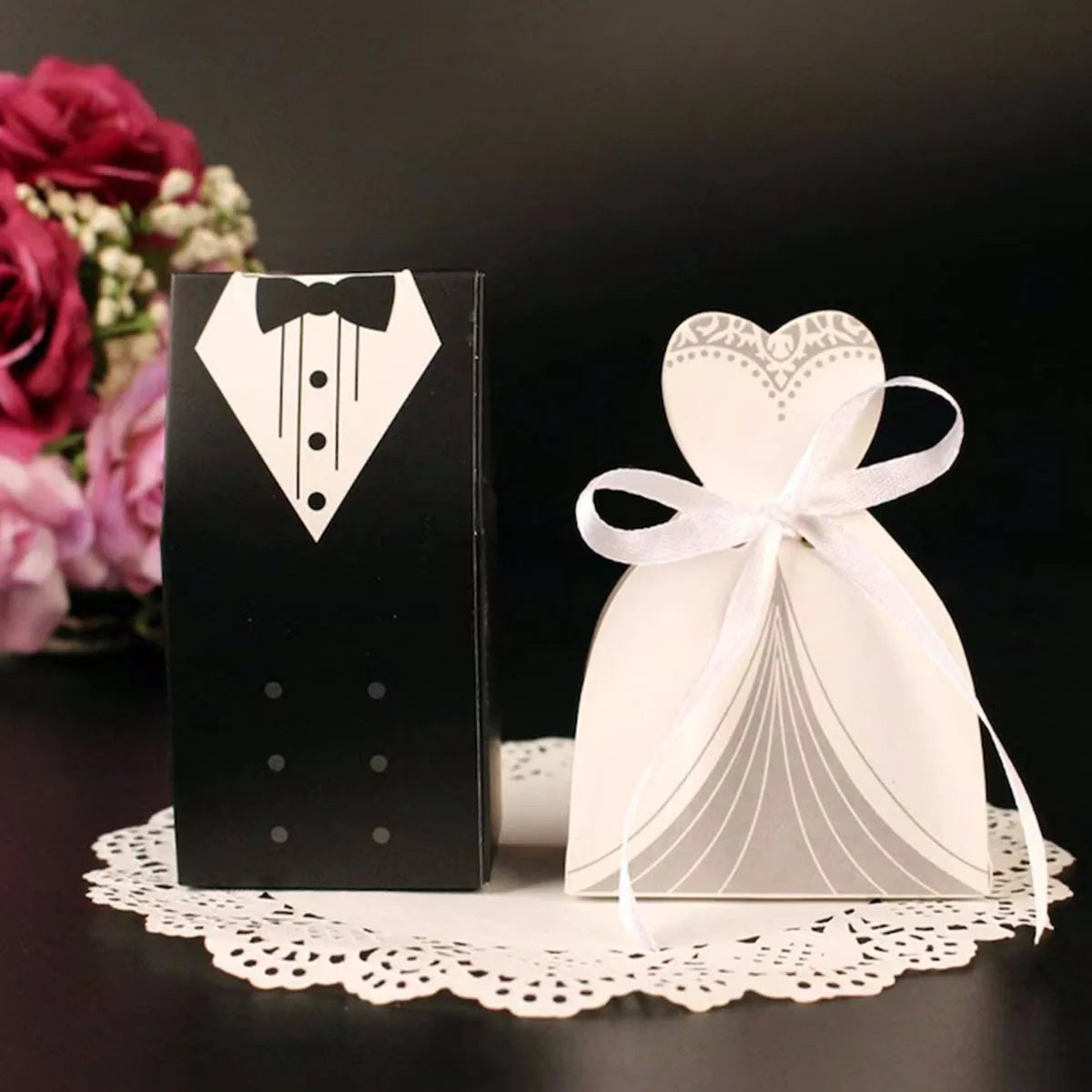 100Pcs Wedding Candy Box Bride and Groom Treat Bags Creative Chocolate Gift Boxs for Wedding Party Baby Shower Decoration