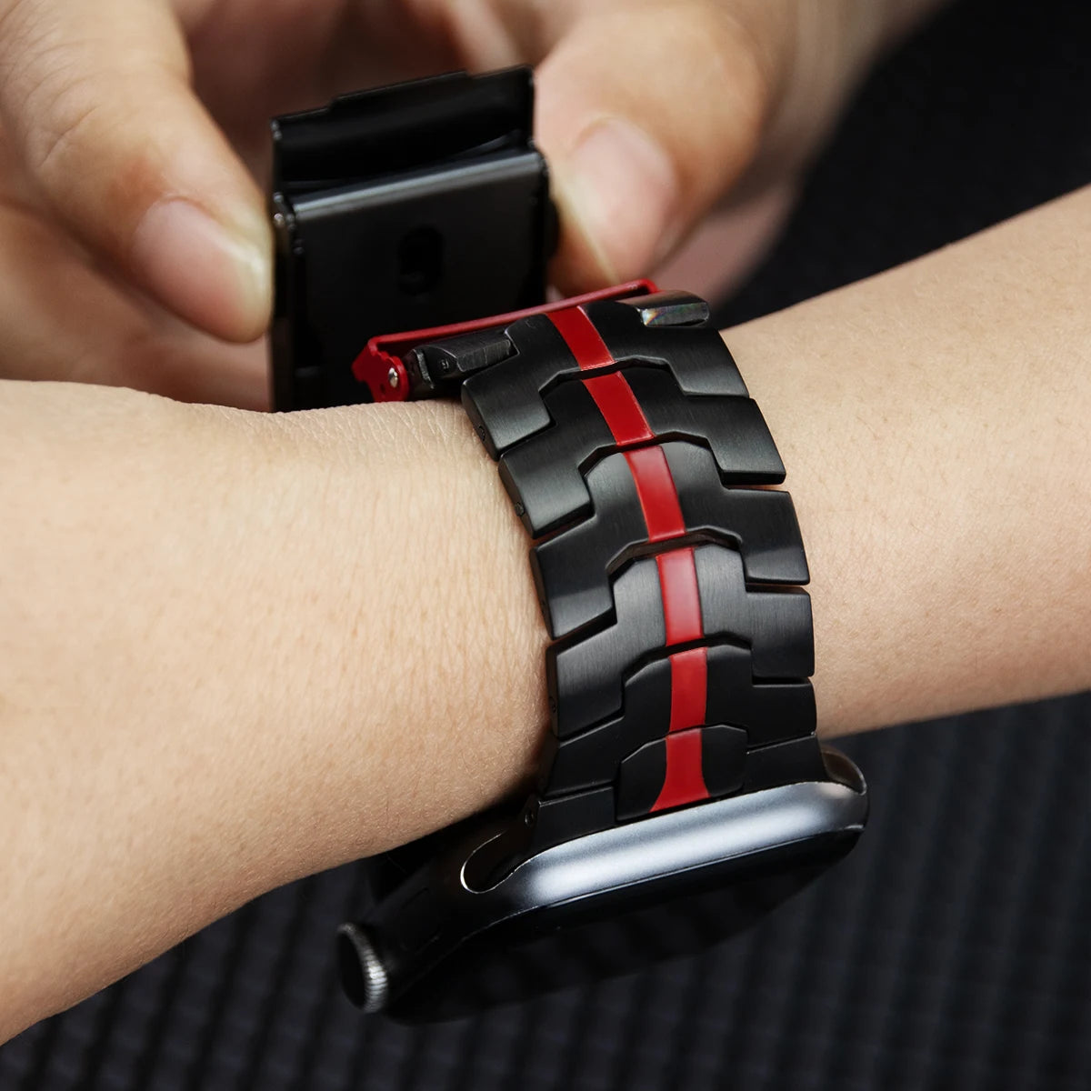 Stainless Steel Strap For Apple Watch Series 11 10 9 8 SE 3 46mm 45mm 42mm 44mm Metal Bracelet Band For iWatch Ultra 3/2/1 49mm