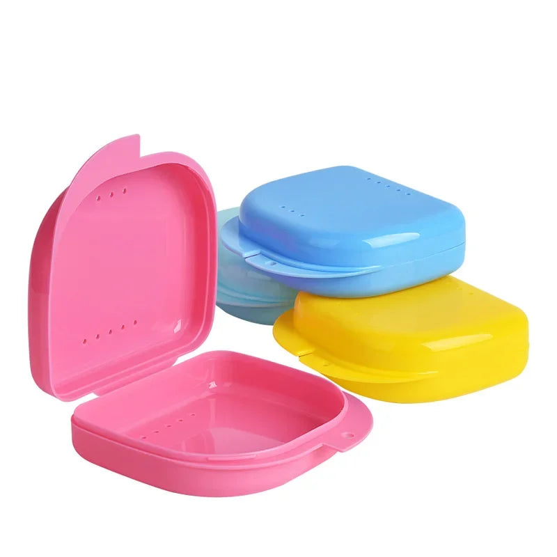 1pcs Denture Tray Box Dental Orthodontic Retainer Box Case Plastic Teeth Container Denture Box False Teeth Protective Case