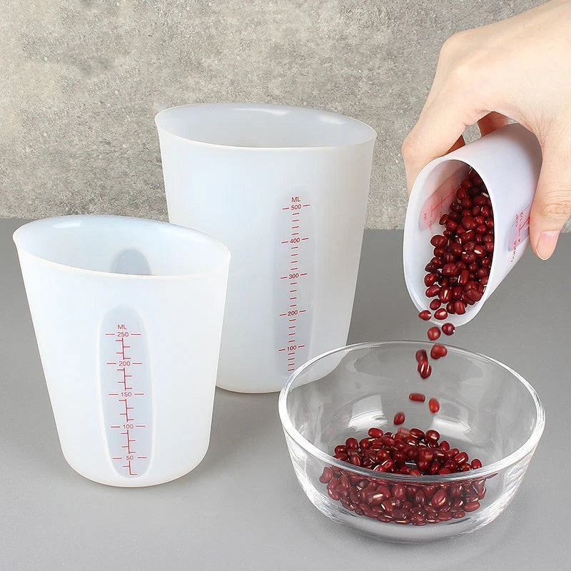 Kitchen Measuring Tools Silicone Measure Cup 250ml/500ml Liquid Measuring Cup Dosing Utensils Pink/ White Measuring Jug