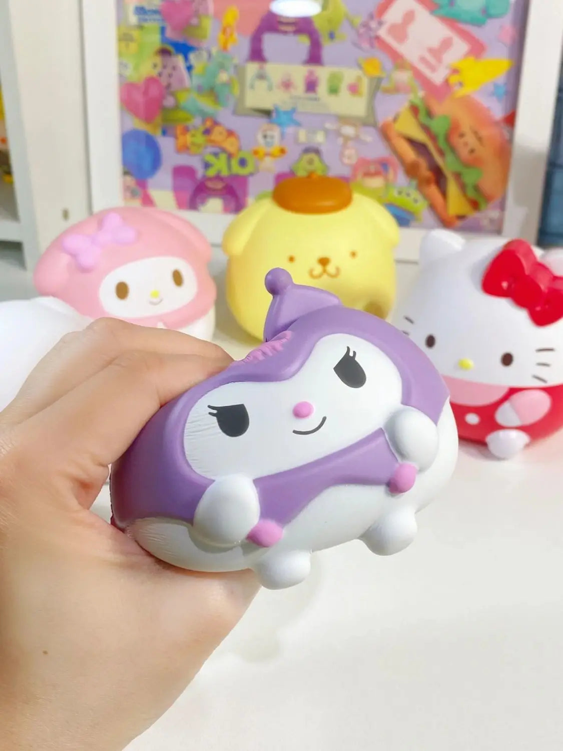 Sanrio Kawaii Hello Kitty Melody Decompression Kuromi Cinnamoroll Stress Relief Squishy Anime Cartoon Children's Hand Pinch Toy