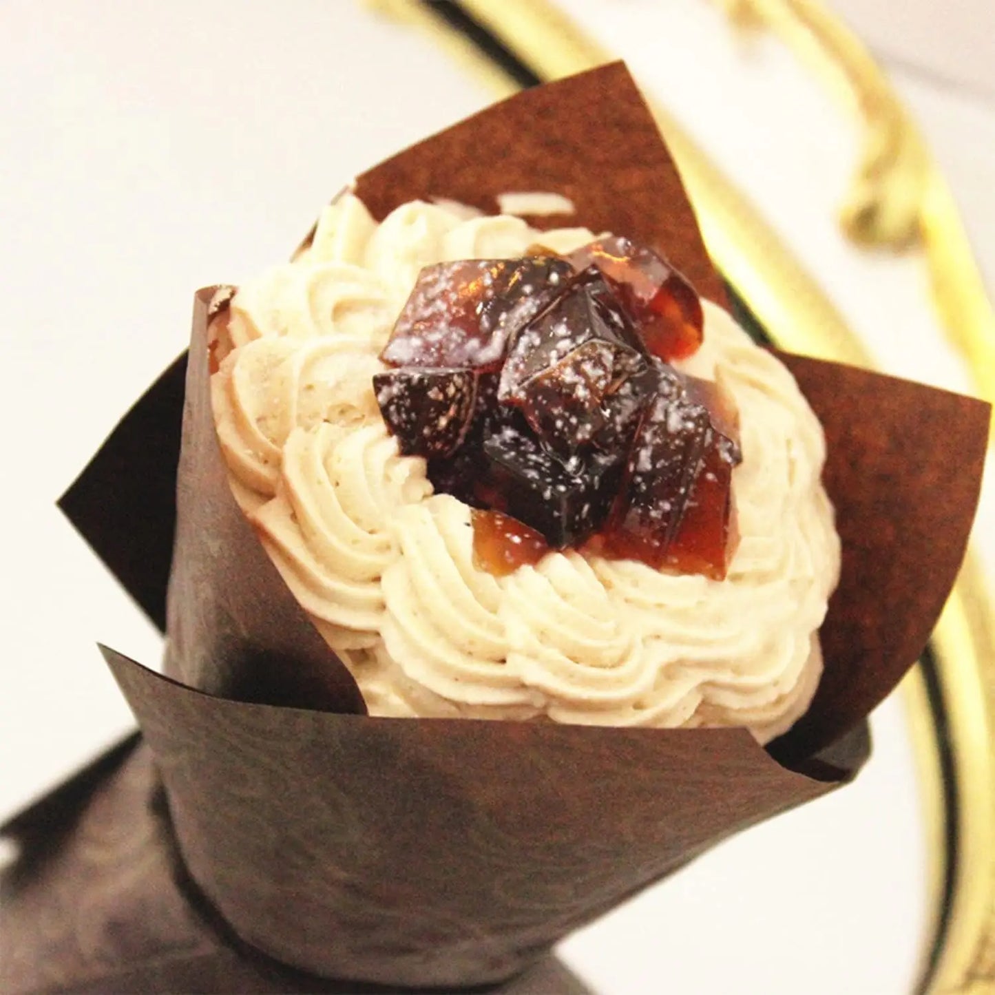 40/100/200Pcs Tulip Cupcake Liners, Muffin Cupcake Paper Wrappers with Gold Print, Baking Cup Holder for Wedding, Birthday