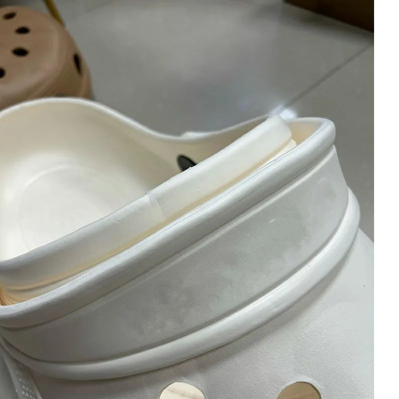 Crocs Big Cat Beds and Furniture Breathable Funny and Creative design House for Cats Comfortable Cat Products Accessories